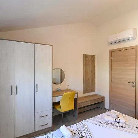 Vacation House Ulika Gabonjin Exterior photo
